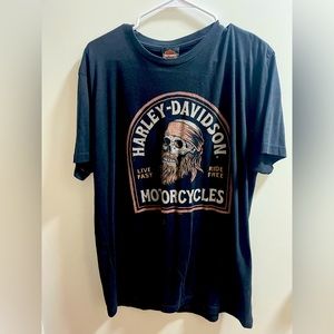 Mens XL HARLEY DAVIDSON excellent condition. Bundle to save!